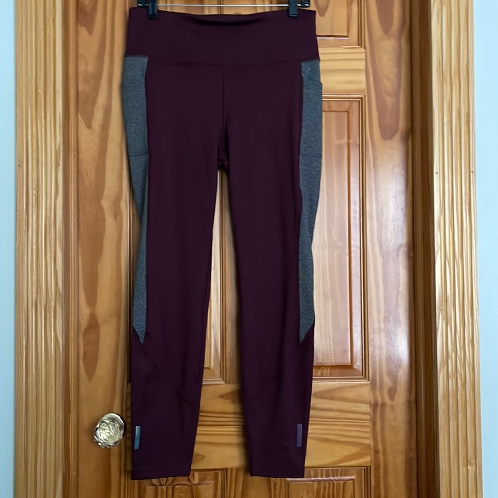 New AVIA brand athletic pants